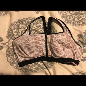 36DD Victoria Secret Sports Bra